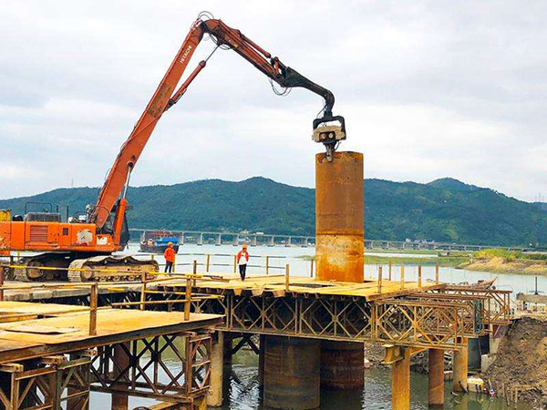 鋼（gāng）護筒施工